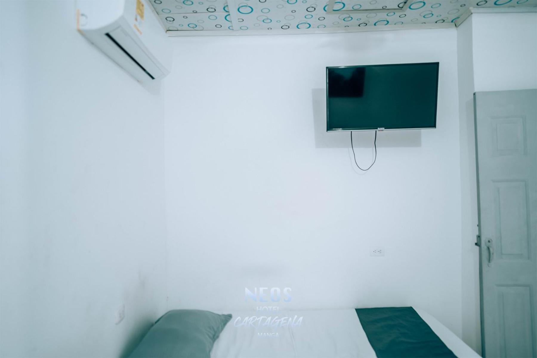 Neos 2*