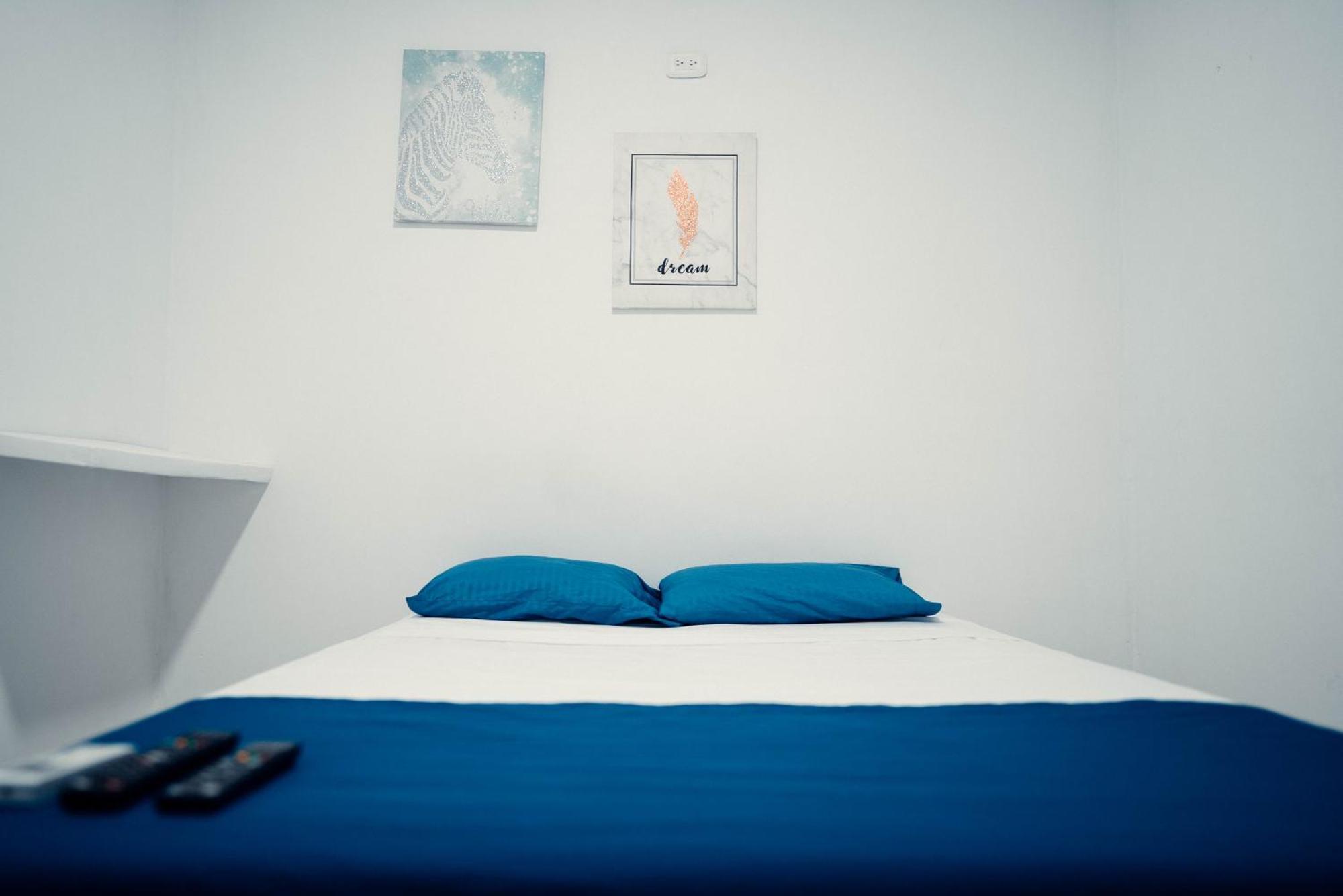 Neos Hotel