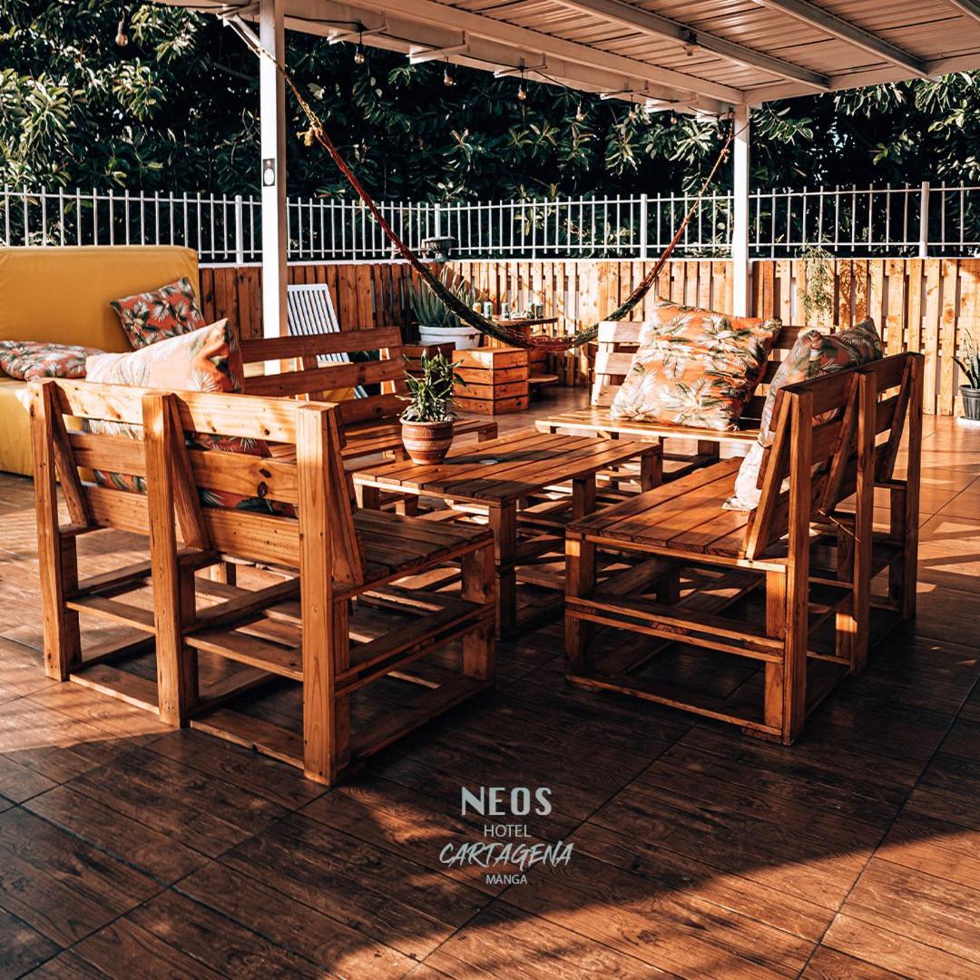 Hotel Neos 2*
